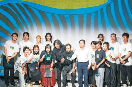 牛势策略 第十八届北京国际青年戏剧节启幕&#32;“戏剧五重奏”五剧场同步奏响